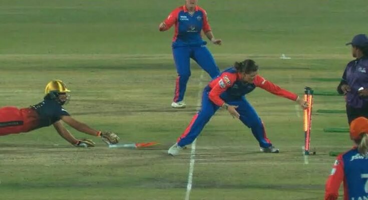 WPL 2024: Richa Ghosh's Heroics in Vain as Delhi Capitals Triumph Over RCB in a Nail-Biter