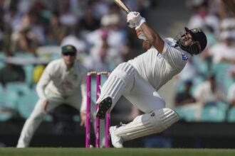 Evolution of Test Cricket